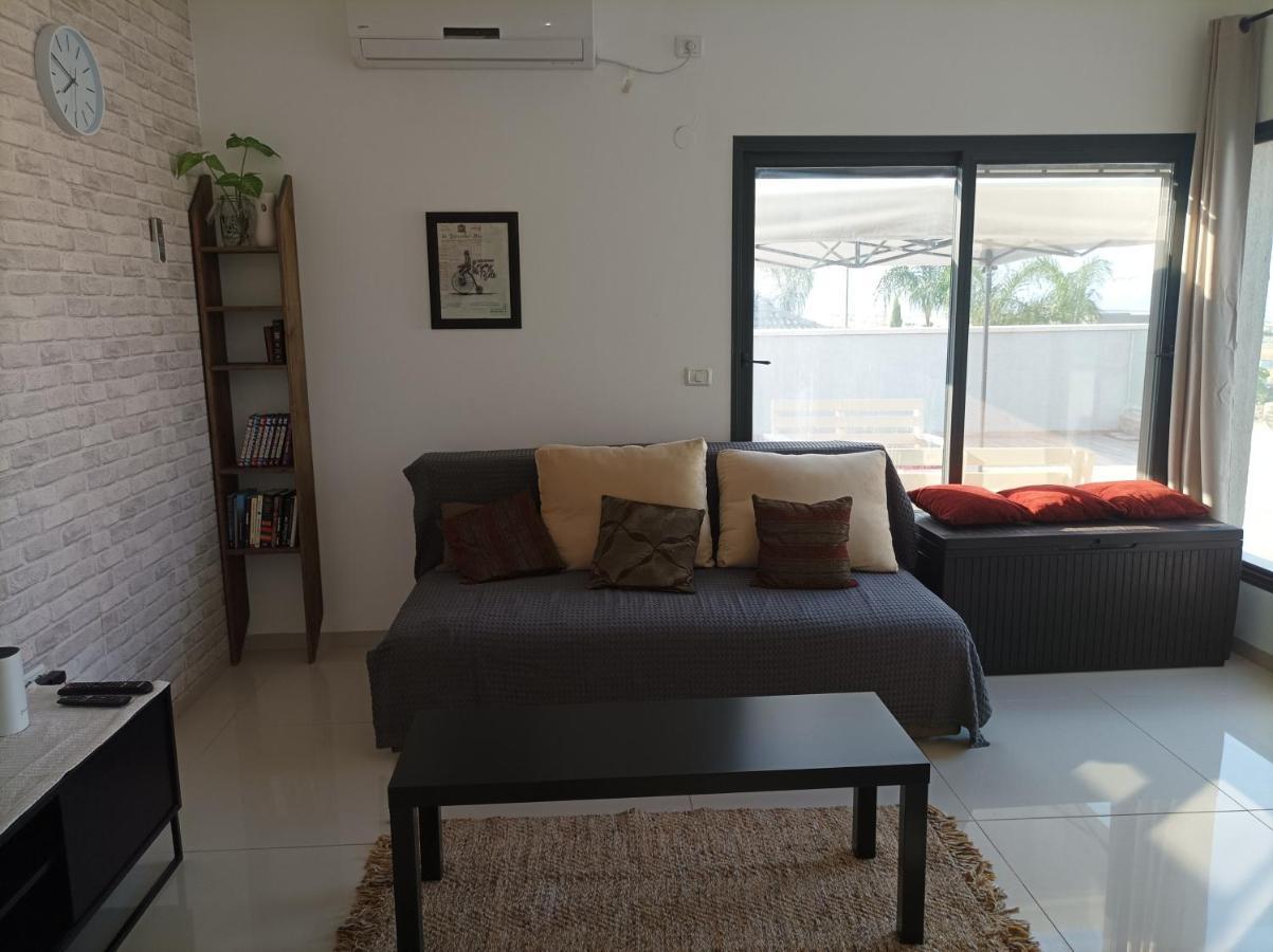 נוגה בגולן Daire Qaşrīn Dış mekan fotoğraf
